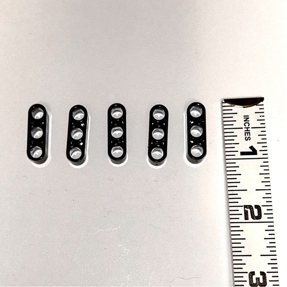 LEGO MINDSTORMS EV3 31313 Black Replacement Parts - Picture 2 of 3